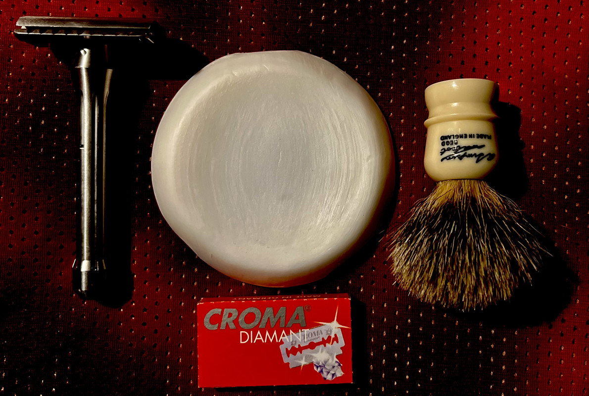 39B0B284-CD36-4858-86AA-83F715D9BC80