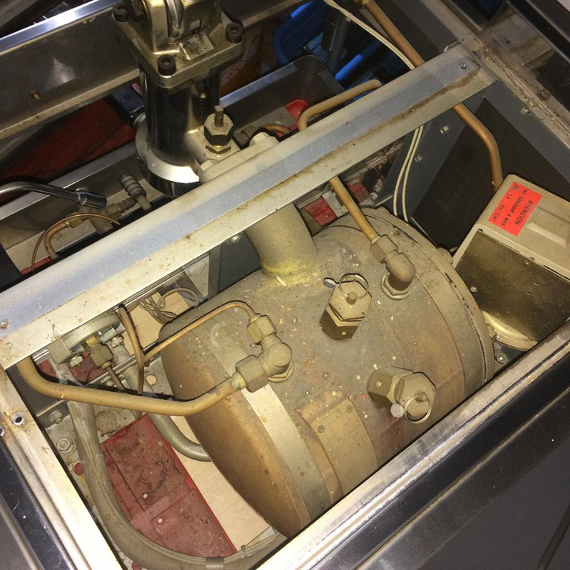 1C985B6A-D938-48EE-9A8C-86B88F142678