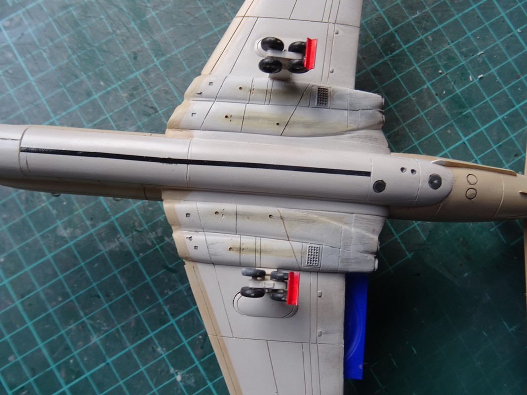 Amazon | 1/72 BAe NIMROD | プラモデル 通販