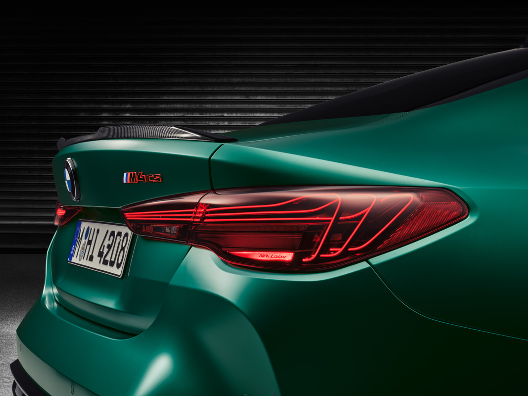 P90548649_highRes_the-all-new-bmw-m4-c