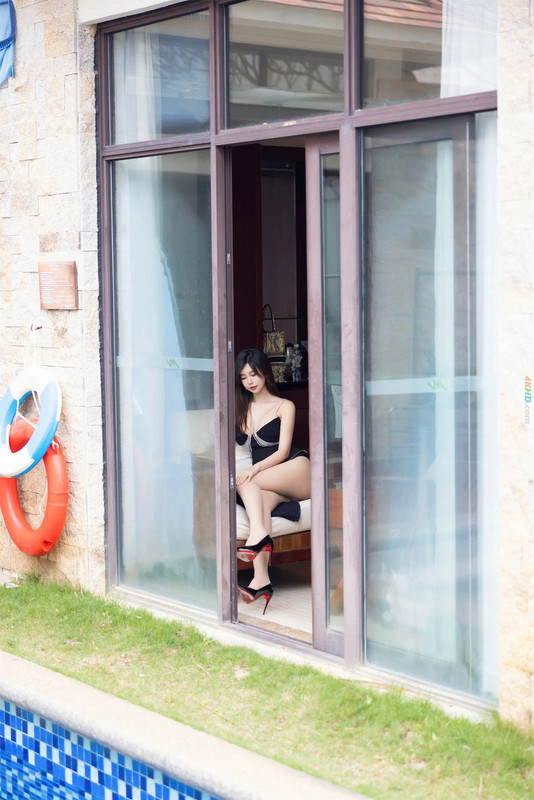 綺裏嘉ula–鄰家小少婦