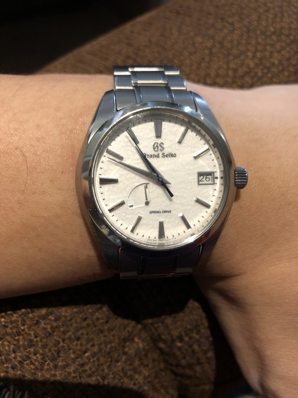 F55E2AE4-1D0C-4151-8F85-78040BD24ACA