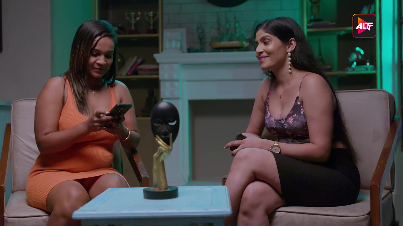 vlcsnap-2025-06-24-00h36m29s705