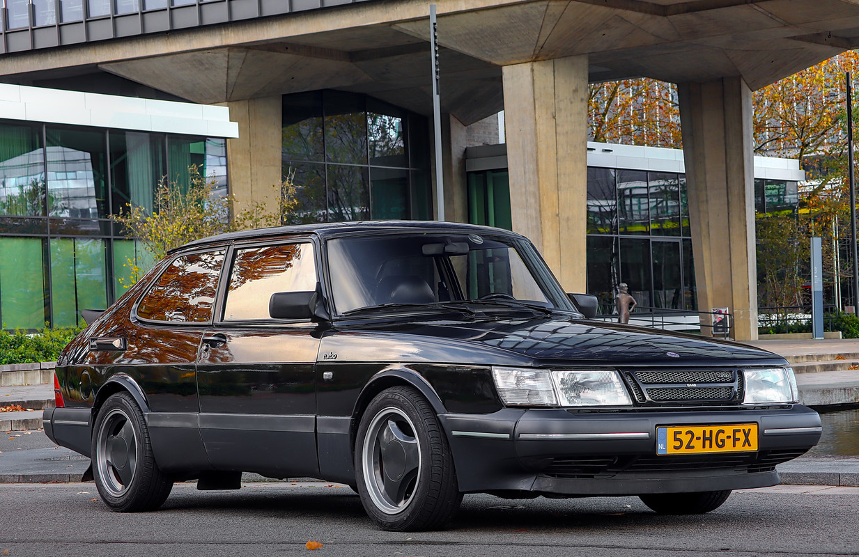 SAAB 900 Turbo S 2