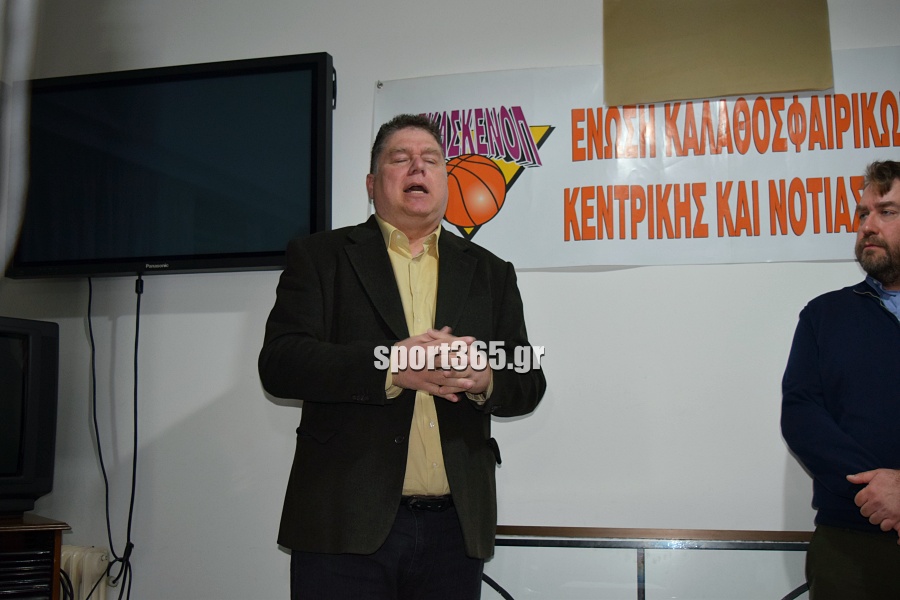 , &Epsilon;&Kappa;&Alpha;&Sigma;&Kappa;&Epsilon;&Nu;&Omicron;&Pi;: &Kappa;&omicron;&pi;ή &pi;ί&tau;&alpha;&sigmaf; &kappa;&alpha;&iota; &tau;&iota;&mu;έ&sigmaf; &sigma;&epsilon; &alpha;&nu;&theta;&rho;ώ&pi;&omicron;&upsilon;&sigmaf; &tau;&omicron;&upsilon; &mu;&pi;ά&sigma;&kappa;&epsilon;&tau; (&phi;&omega;&tau;. & &beta;ί&nu;&tau;&epsilon;&omicron;)