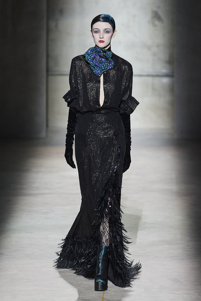 Dries-Van-Noten-Fall-2020-i-C4vmq87-Wc-Ql.jpg