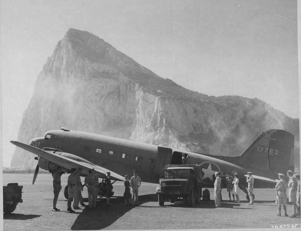 TORCH_275385400_10221239232675284_3913643311814799783_n