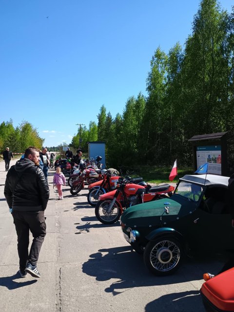 7f6b8f80-d434-47b2-8876-c57cd4e7d2cc