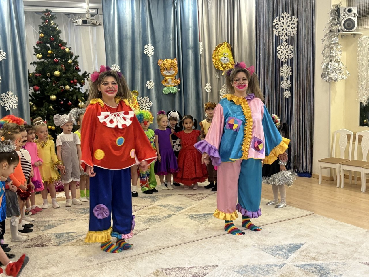 photo 5364013071938031091 y