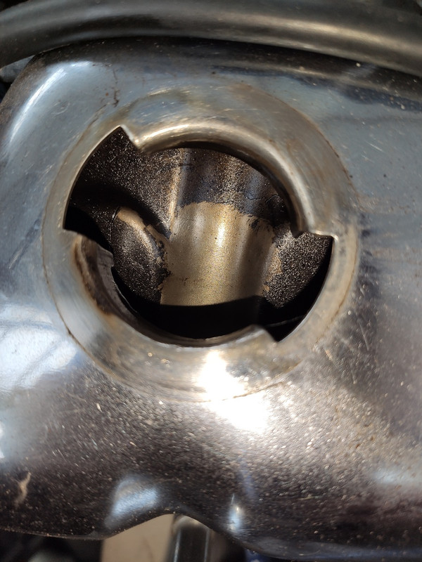 breathercap mounting at valvecover