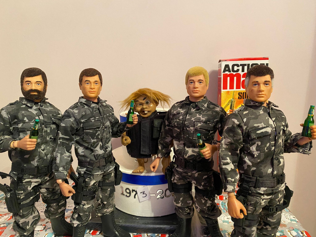Pictures of your Action Men or Joe’s in the Christmas spirit. - Page 8 401239306-849396496883922-791167373007286465-n