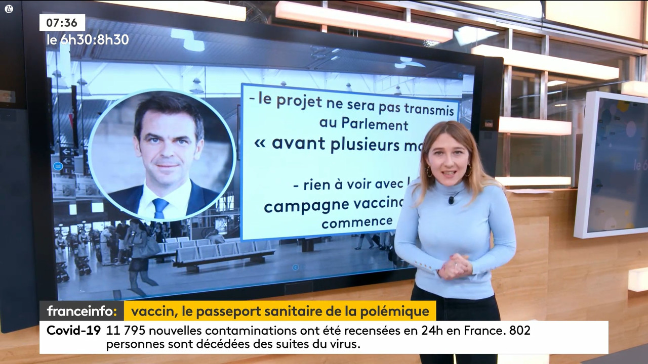 12.23 - 05.29.00 - Le 6h30 9h30. Entre JT, chroniques, invités et rev....ts_snapshot_01.14.05.877