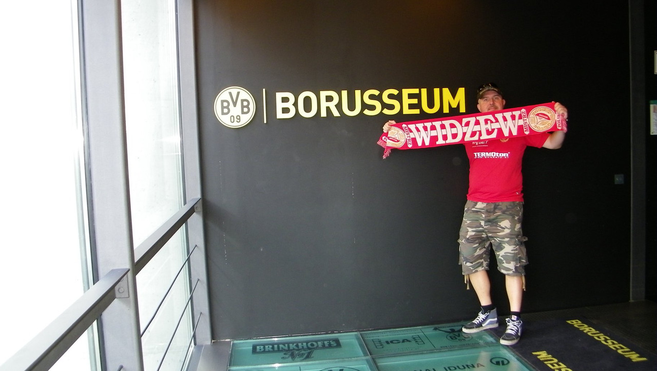 41971902_2097993356901700_7139477673184591872_o