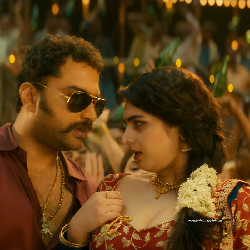 20 Ayesha Khan Hot Item Song MOTHA in Gangs of Godavari (2024)