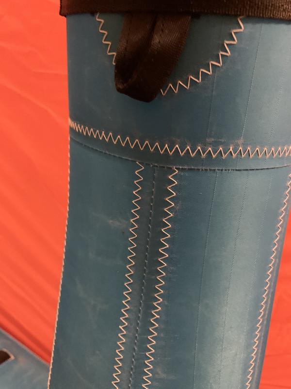 56AA3C76-5582-4C06-ABB1-9F6E3900A163