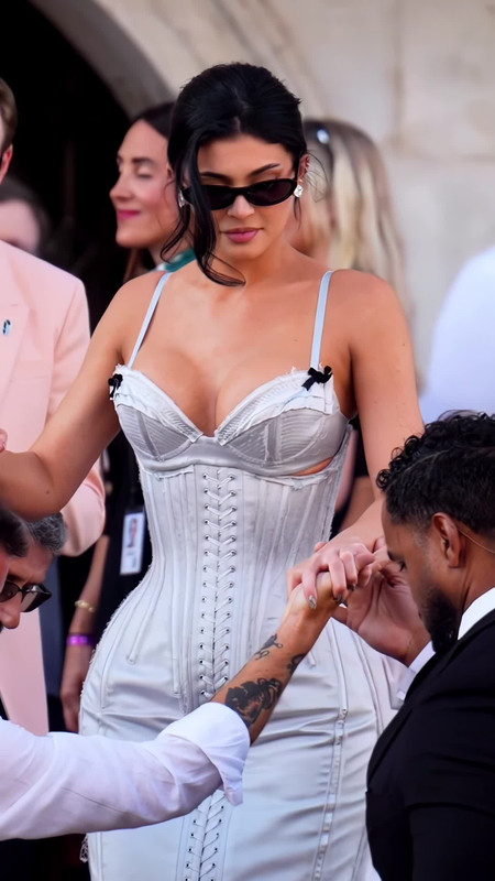 IMG_20250916_001353_086