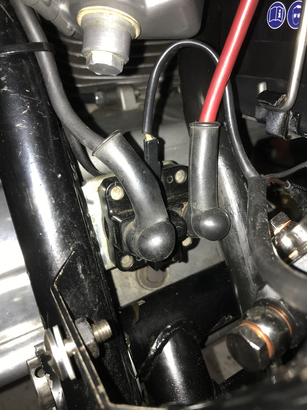 B49F8F79-F4AF-498A-8C2A-47B5C72C6701