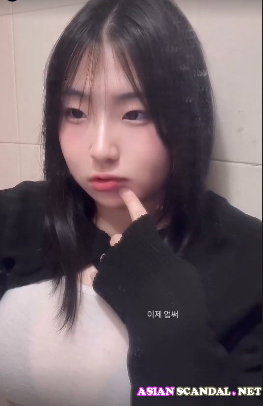 Asian-Scandal2025-4814