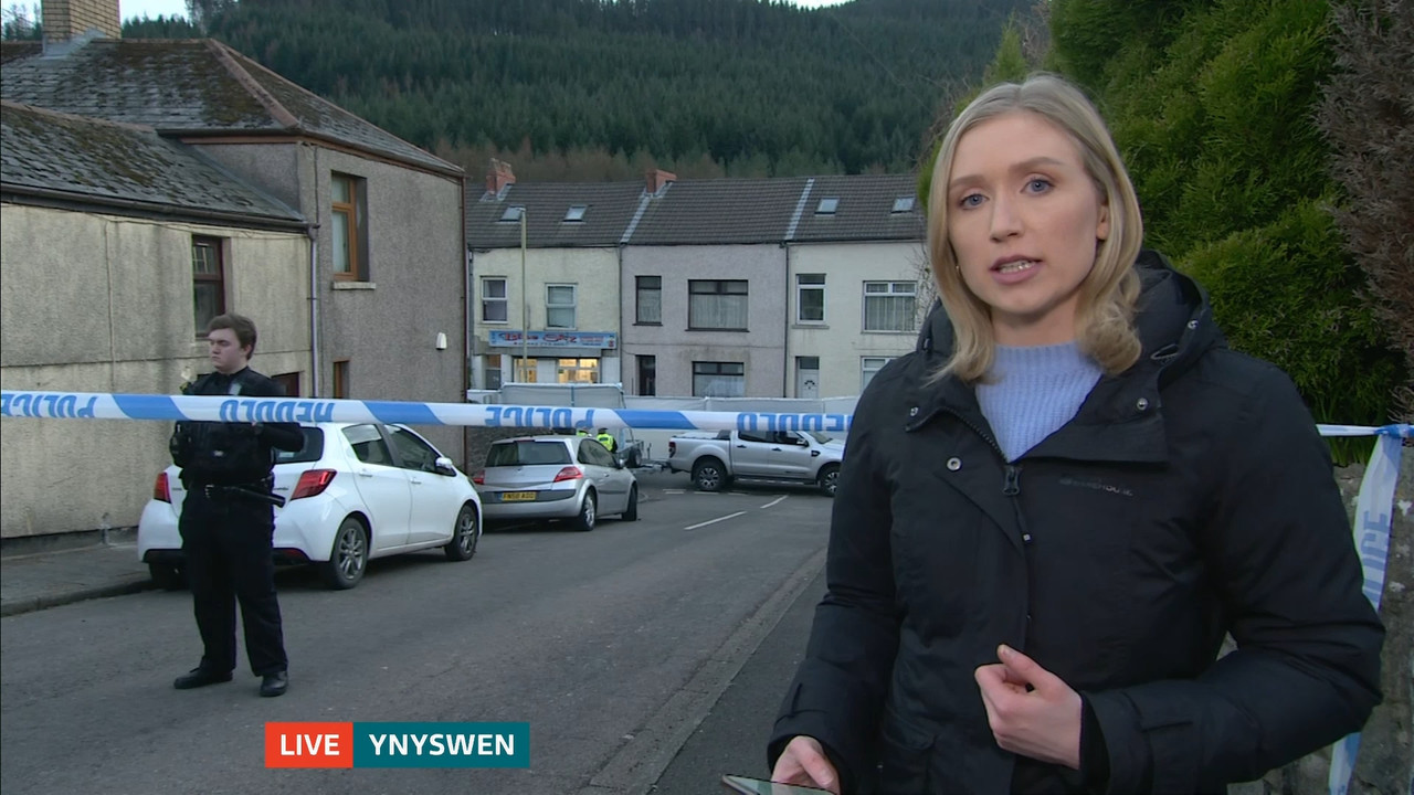 03.05 - 18.00.00 - ITV News Wales at 6. A round-up of all the latest ....ts_snapshot_10.04.071