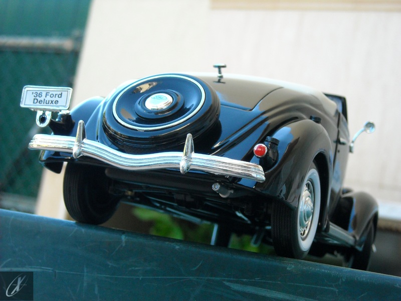 Ford Model 68 DeLuxe Convertible (8)