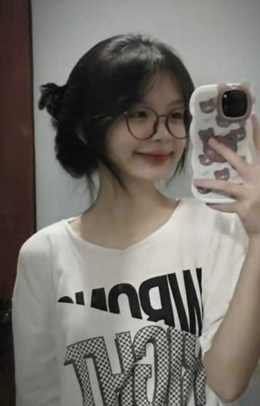 Bài Hát Khác
