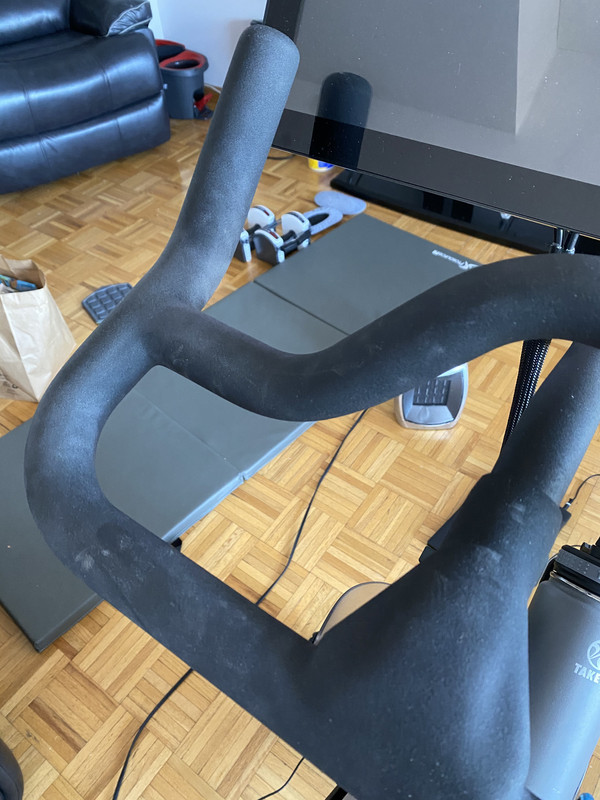 1E58FD60-91F7-47D7-AB11-D024A2229754