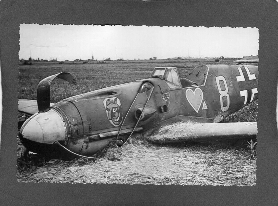 1915) Foto Flugzeug Messerschmitt Me 109 Bf 109 Kennung Luftwaffe