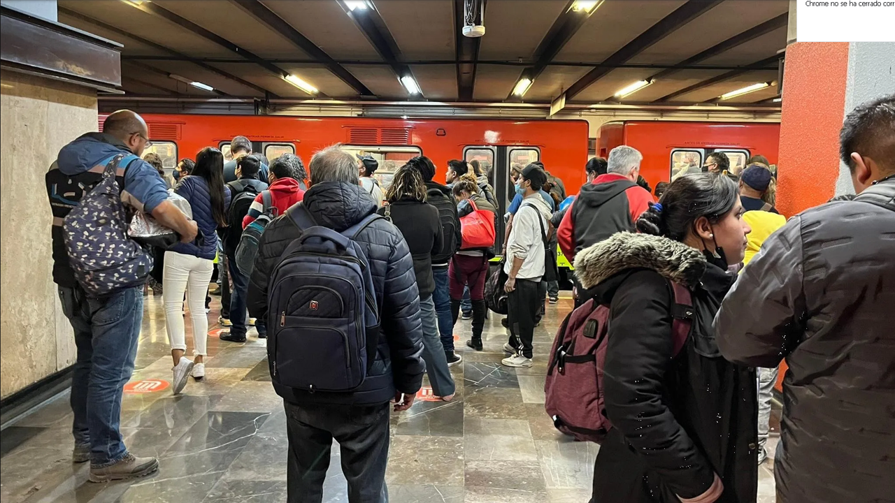 Hombre cae a las vías y muere arrollado por el Metro en la estación Chilpancingo