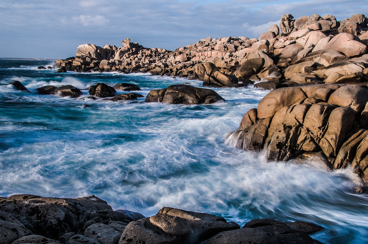 blue-sea-6406047-1280.jpg