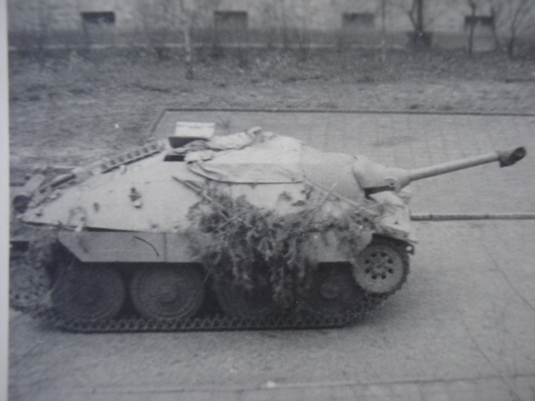 Foto Wehrmacht Jagdpanzer Hetzer 2WK Panzer Stur