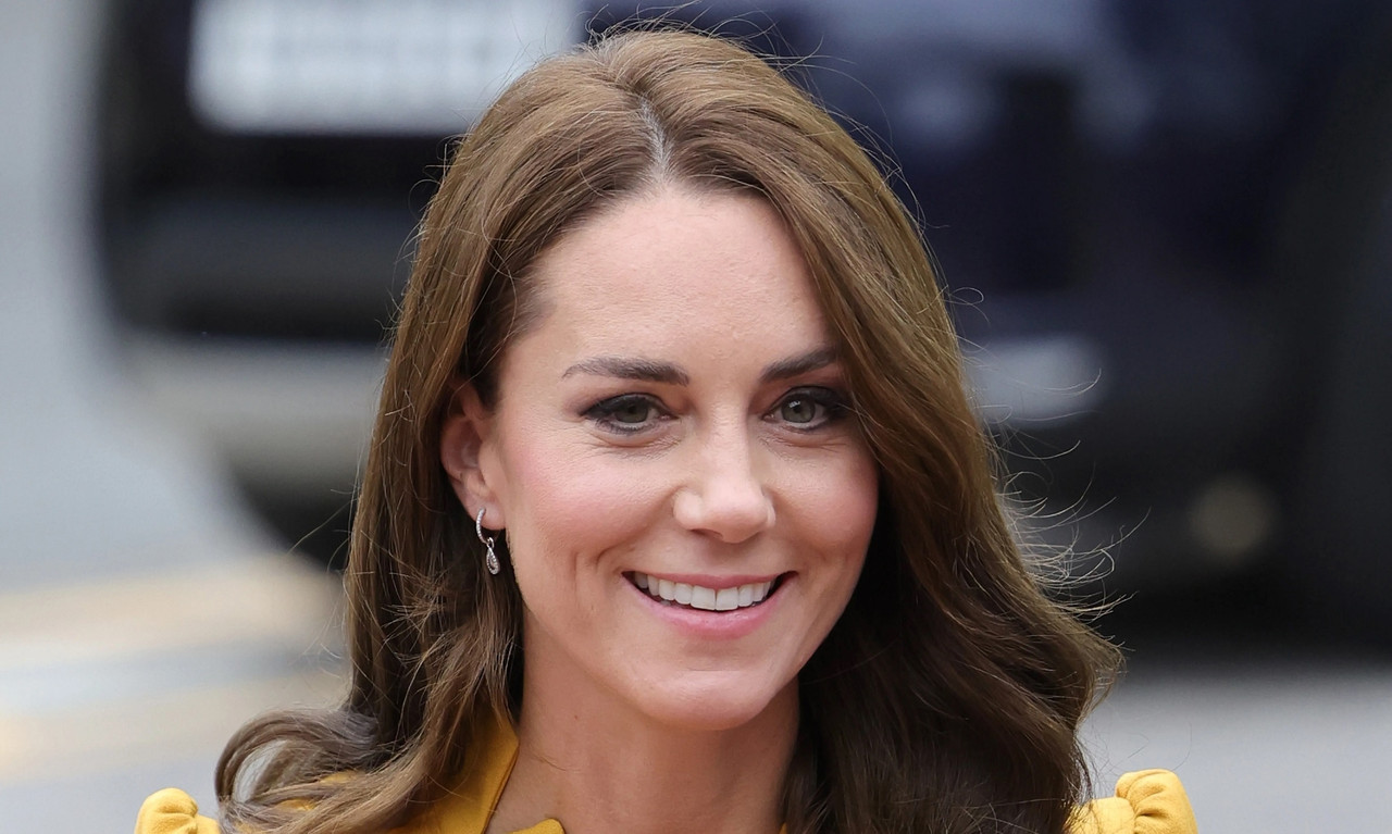 Kate Middleton estrenó nuevo vestido, es amarillo y recuerda a la ¡Reina Ana!