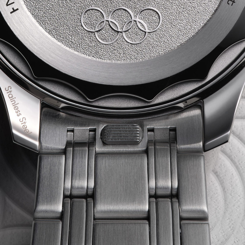 PP_SE_Diver300m_Paris2024_Keyfeature_Quick_Change_Bracelet_v1