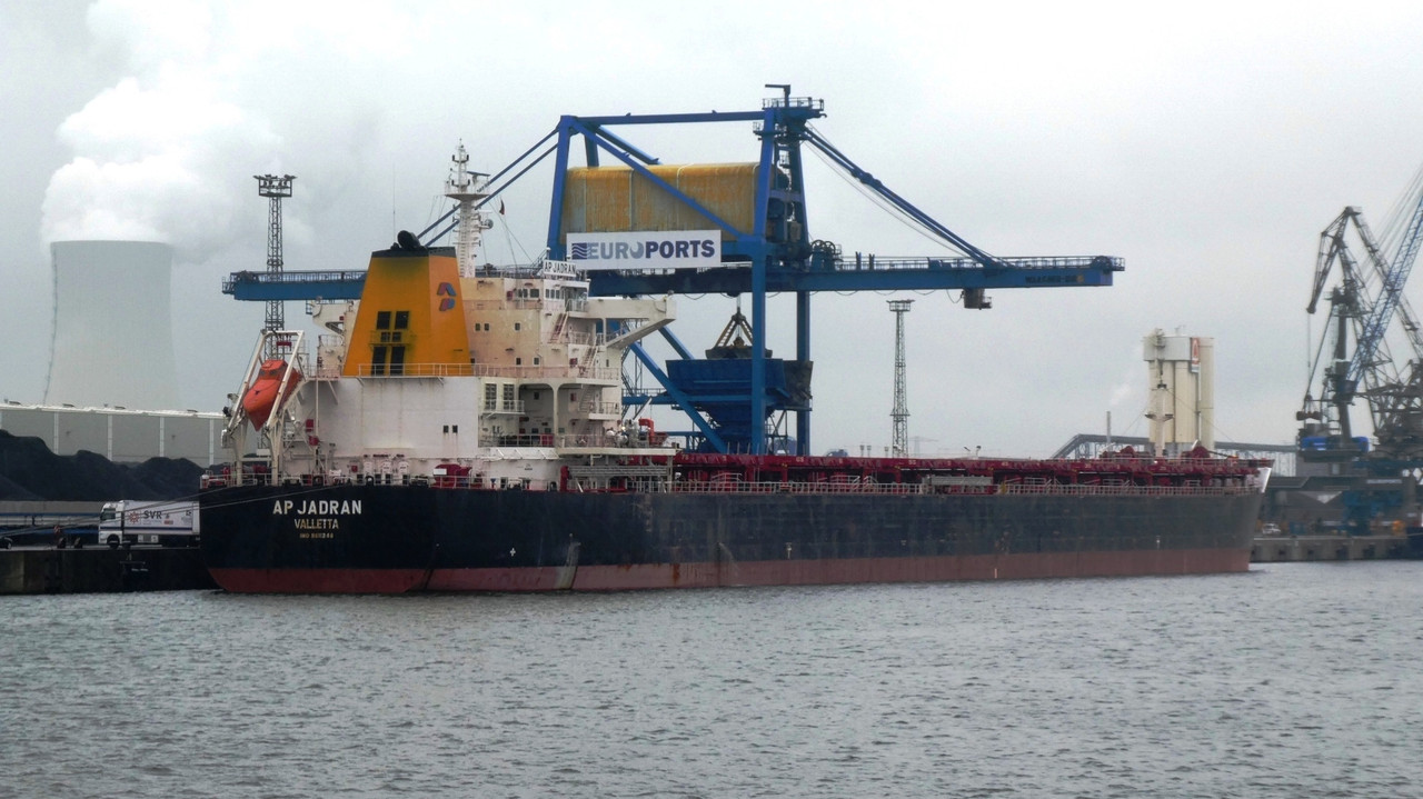 P1210637 (1940x1090)