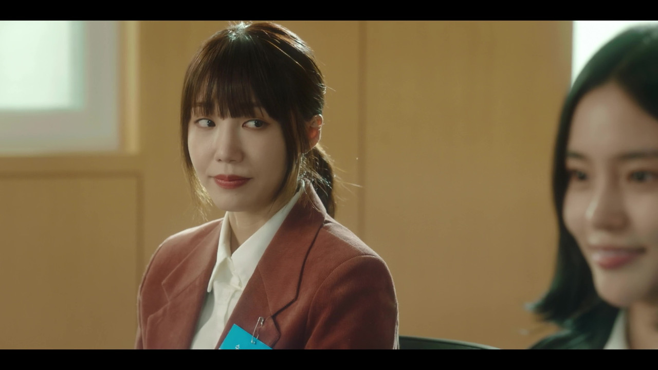 vlcsnap-2024-11-06-18h26m33s442