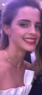 emmawatson-updates.com (4)