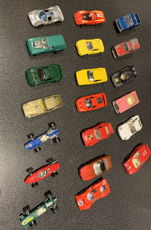 59A70612-EE01-4FD2-8479-27504DD761F2