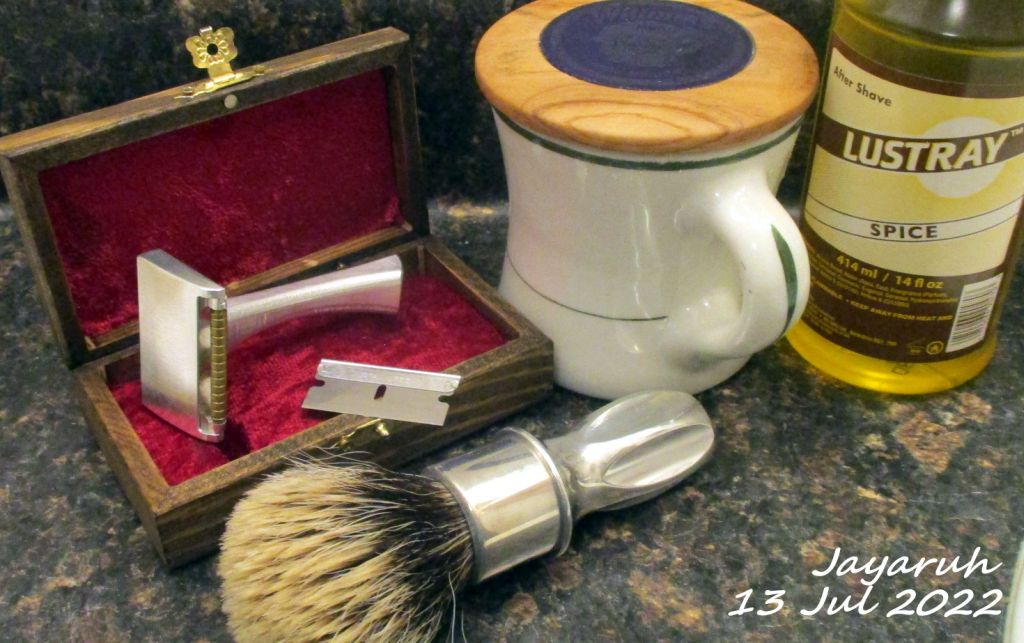 [Image: sos220713.jpg]