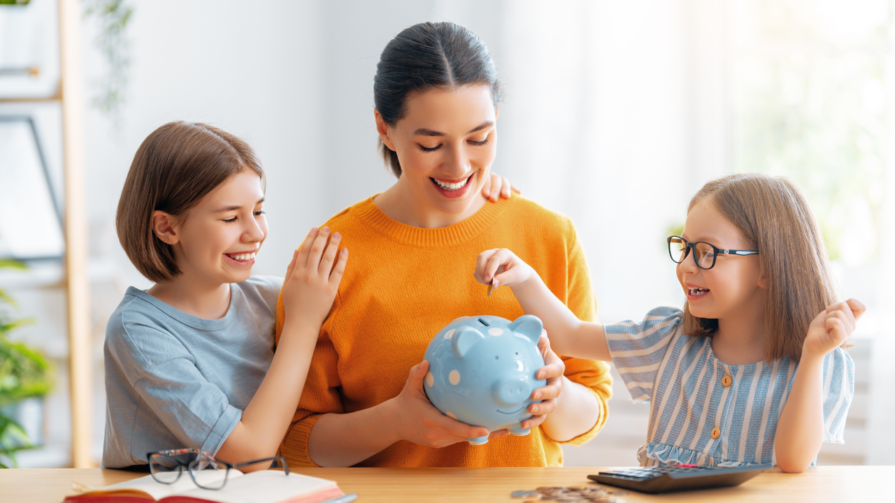 Teaching Kids The Basics of Where Money Comes From