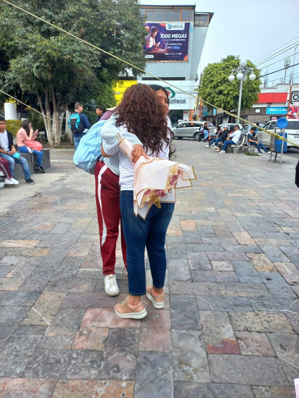 51933a61-d145-4d52-80a3-8b68e80919c9-768x1024