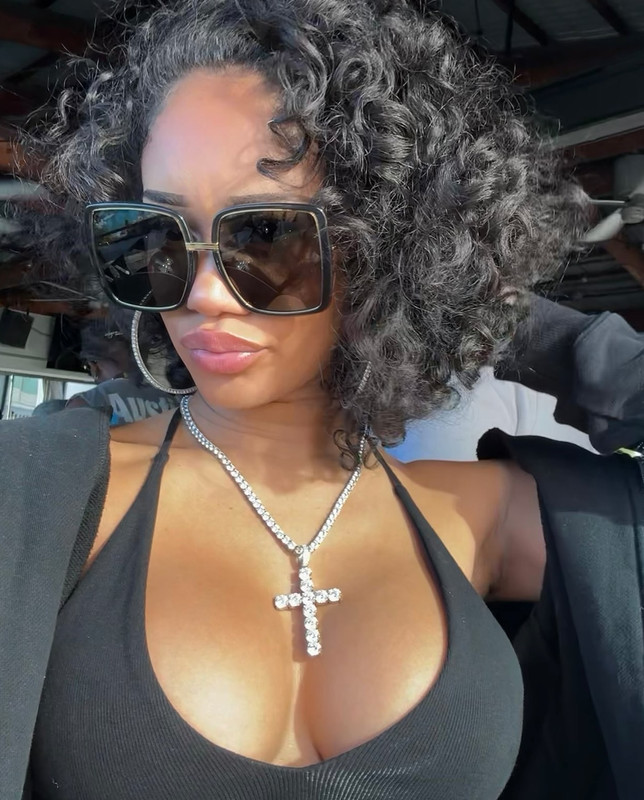 [Image: UD-saweetie-3443721451134658702-16047774-02-10-2024.jpg]