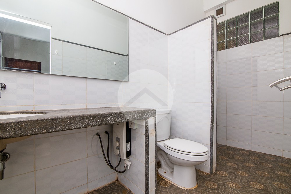 2106230937612fb0 3Bed For Rent Chroy Changvar 60