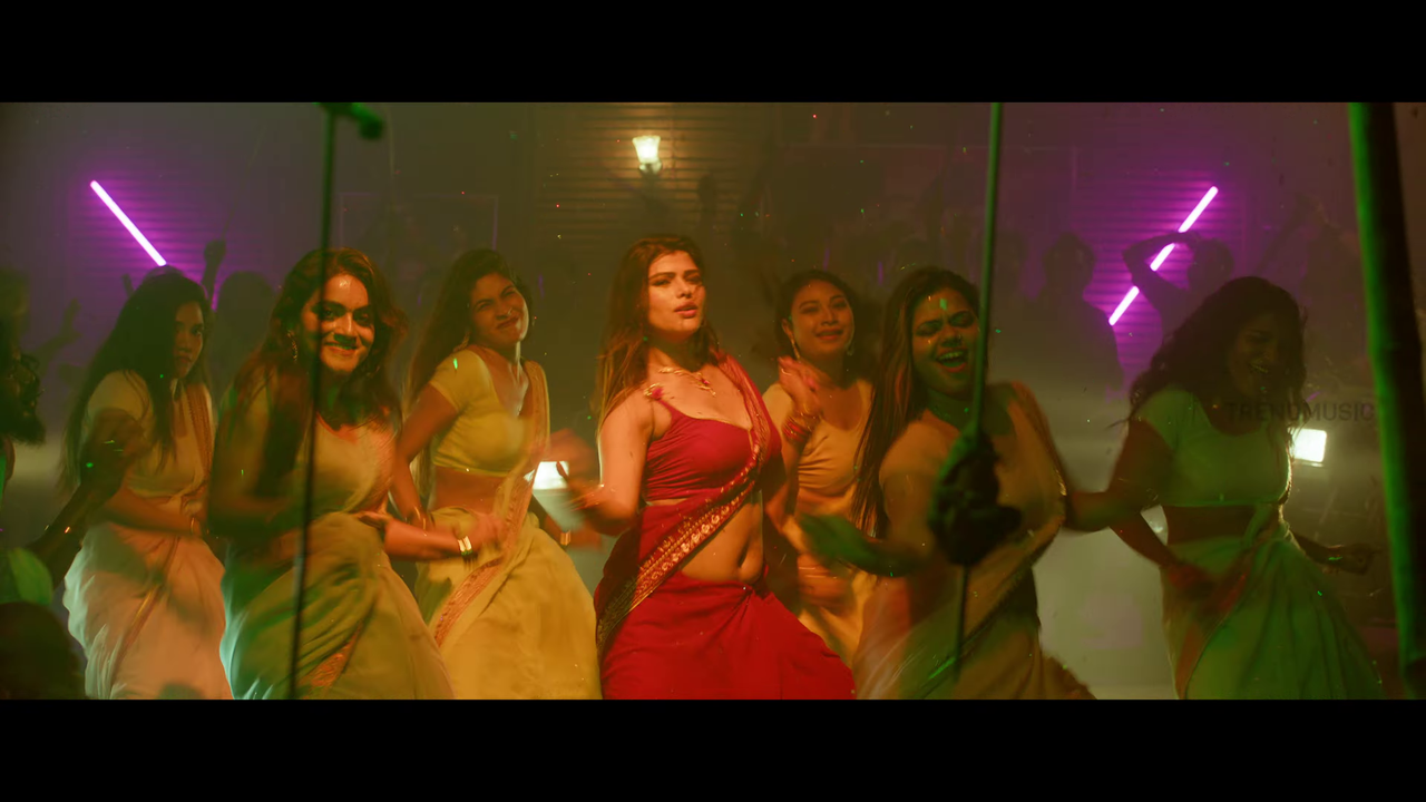 vlcsnap 2025 11 25 23h29m15s060