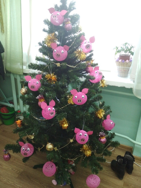 85634C8F-EAD3-4B16-8F40-C8ECC8D3104C