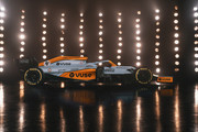 [Imagen: mclaren-mcl35m-with-gulf-liver-1-9.jpg]