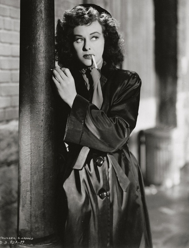 paulette_goddard_mc44