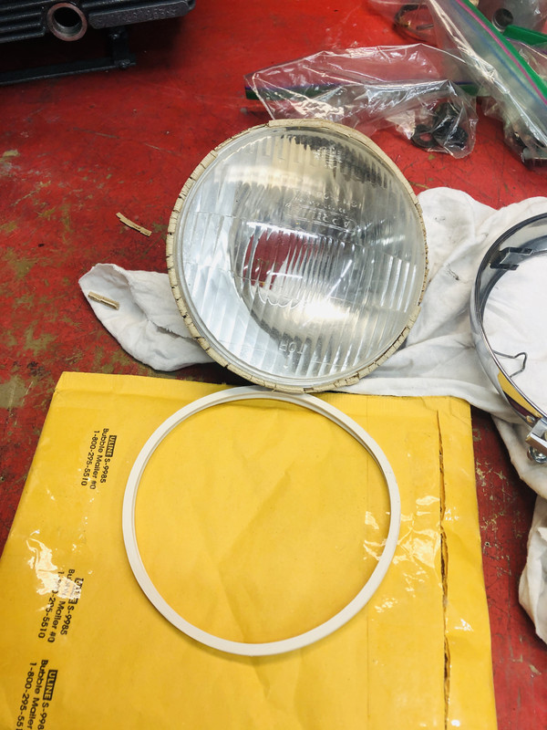 55BBB700-4DBF-4CD2-BCF4-32E0817AAFF1