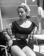 Jeanne-Crain-b61