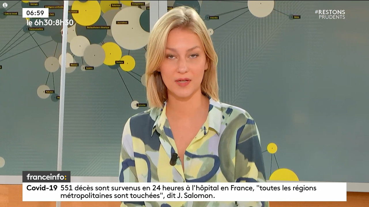 11.10 - 05.29.00 - 9h30. Entre JT, chroniques, invités et revues de p....ts_snapshot_00.36.59.798