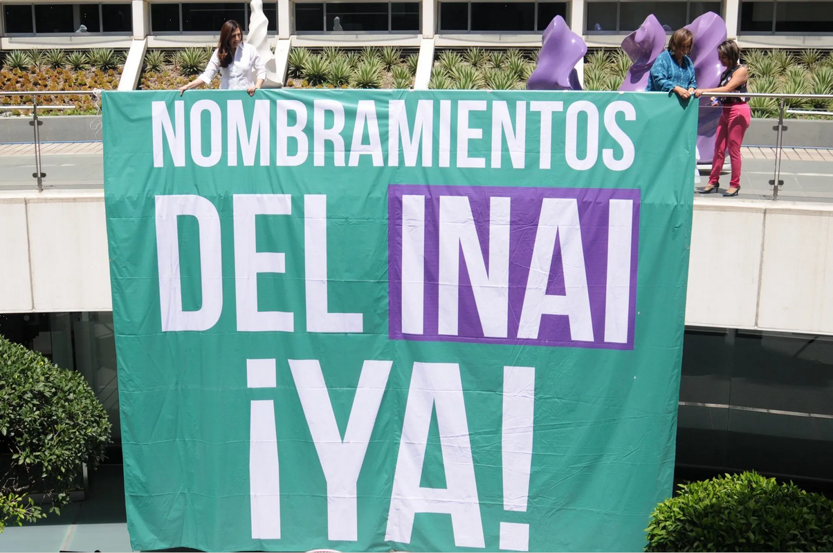 Alistan senadores de oposición, toma de la tribuna para desahogar el tema INAI