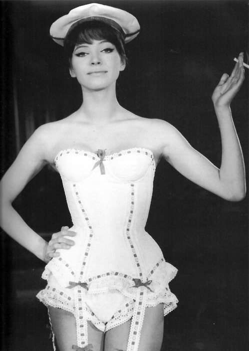 anna_karina_mc20